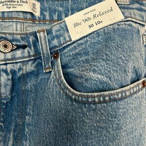 High Rise 90s Relaxed Jean